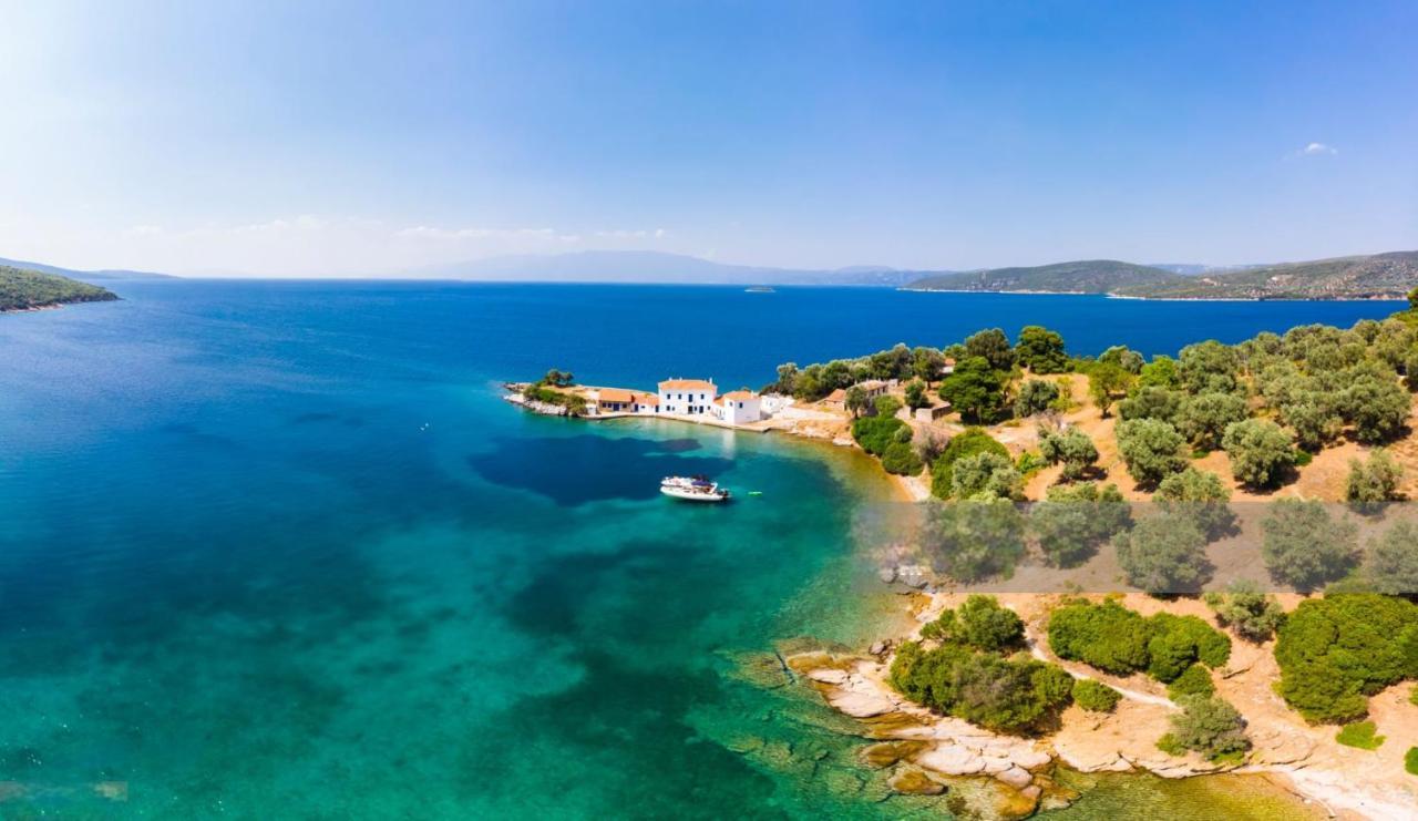 Villa Leonidas Greecefiloxenia Лефокастро Экстерьер фото